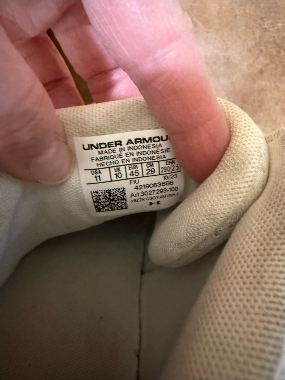Under Armour White Mid-Top Cleats, Men’s 11 - Picture 7 of 8